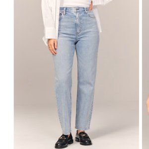Abercrombie and Fitch Women Jeans 10 / 30" Ultra High Rise Ankle Straight Jean